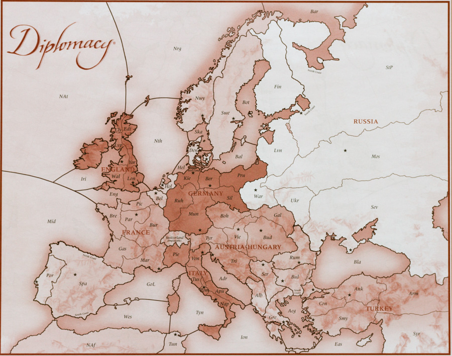 Forkortelserne og hvordan områder og vand-felter grænser op til hinanden ses nemt på de medfølgende Europa-kort ark